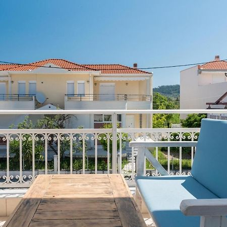 Urban Sea Side Apartments Ліменас Екстер'єр фото